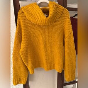 Anthropologie Pilcro Sweater in Beautiful gold color. A great piece! Med-large